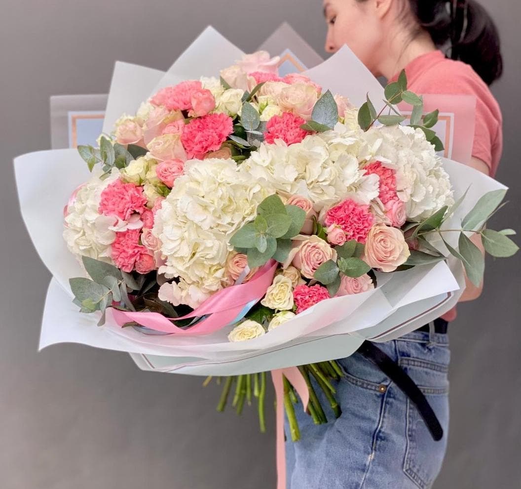 Букет "Рассвет красоты"