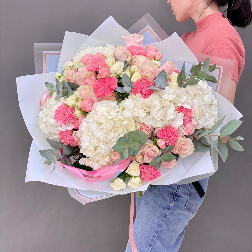 Букет "Рассвет красоты"