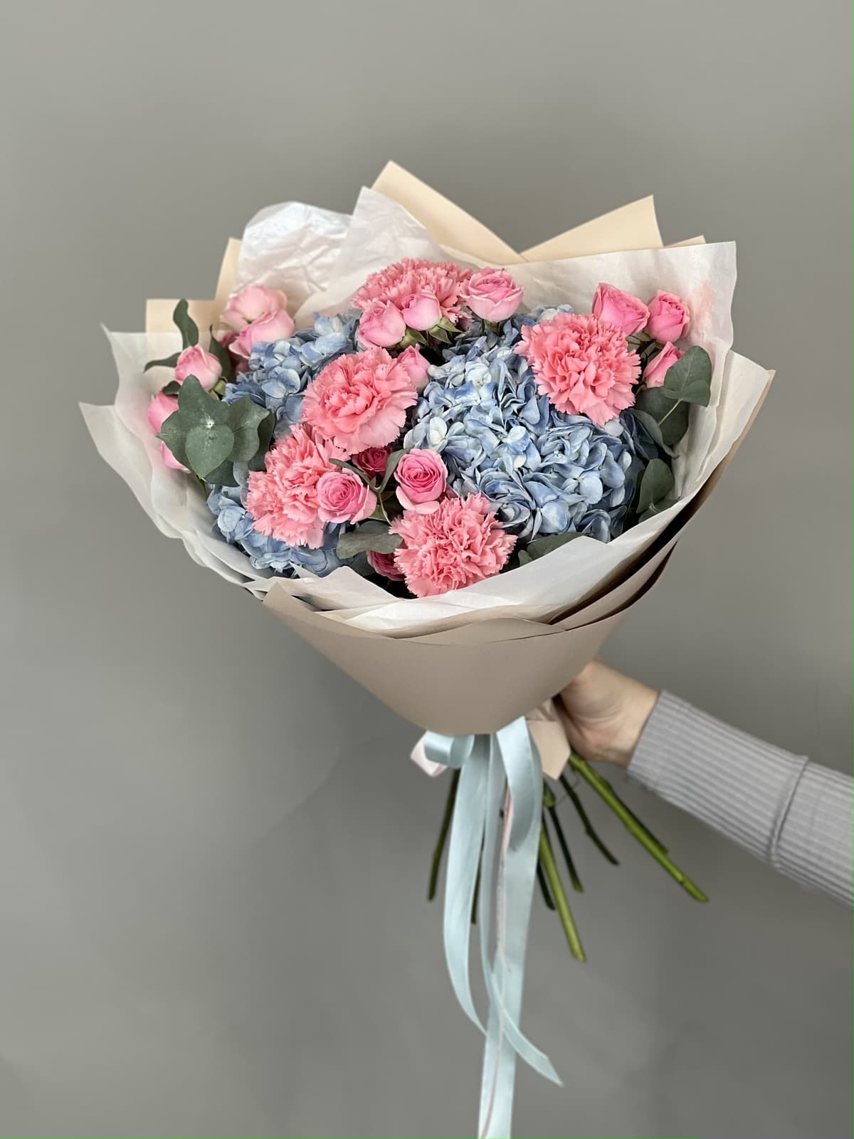 Шикарный букет "Сияние" M