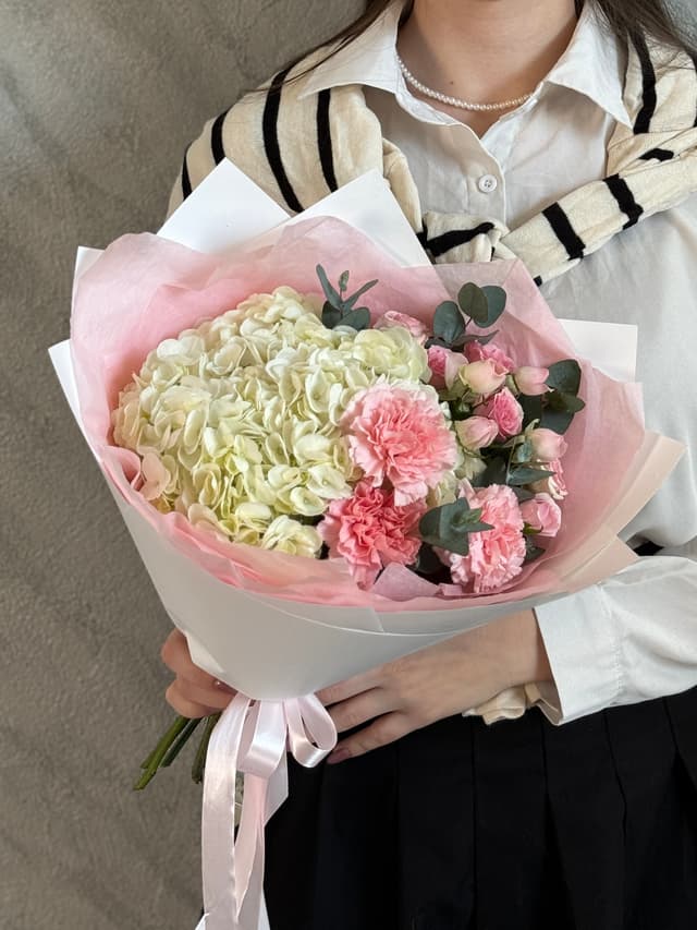 Нежный букет "Сияние" розовый Нежный букет "Сияние" розовый