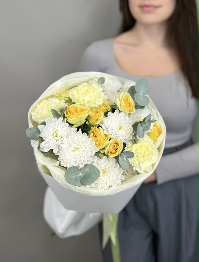 Свежий букет "Солнечный свет" Свежий букет "Солнечный свет"