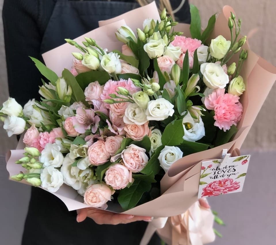 Стильный букет "Цветочная нежность"