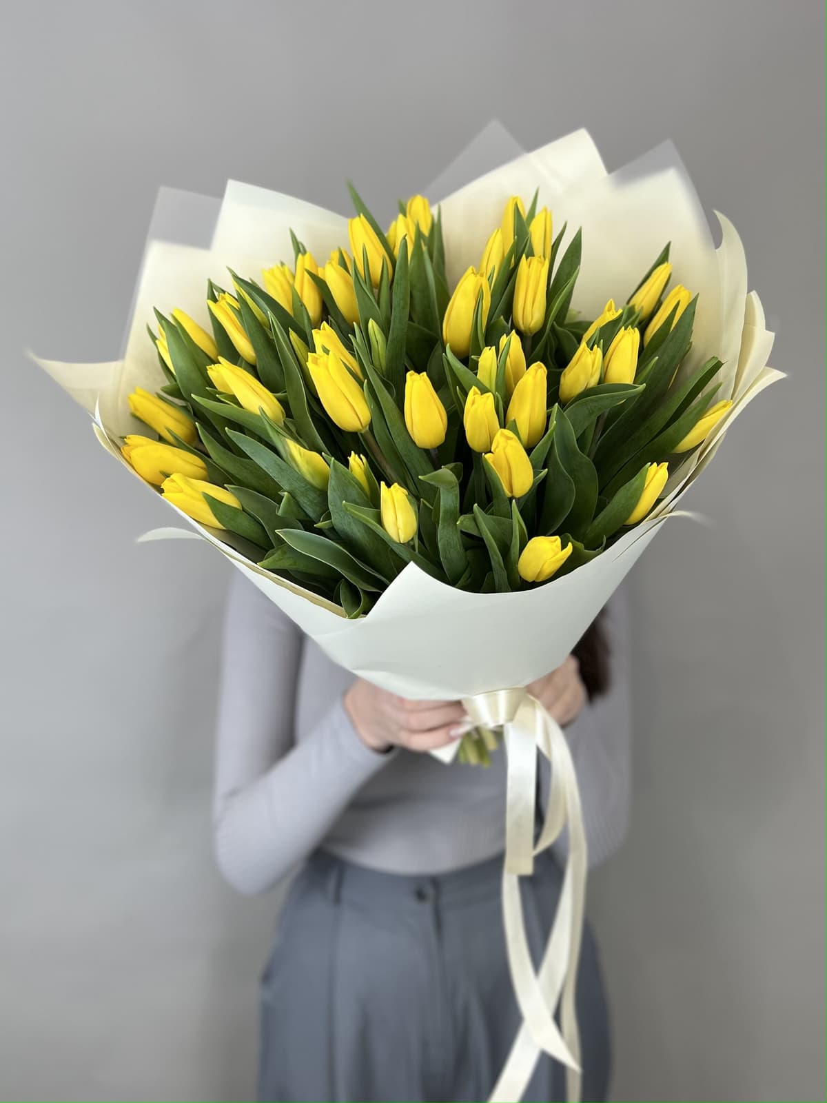 Букет из 51 желтого тюльпана "Gold" L