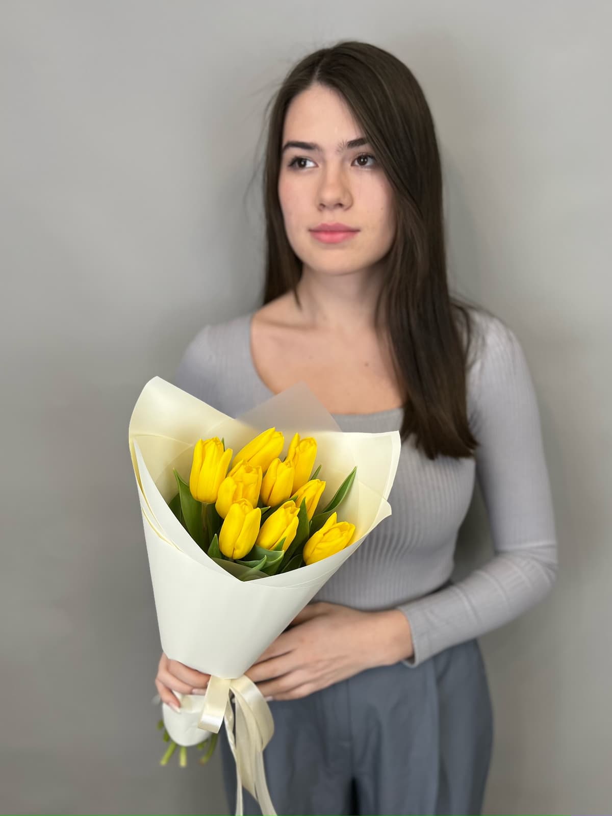 Букет из 9 желтых тюльпанов "Gold" XS