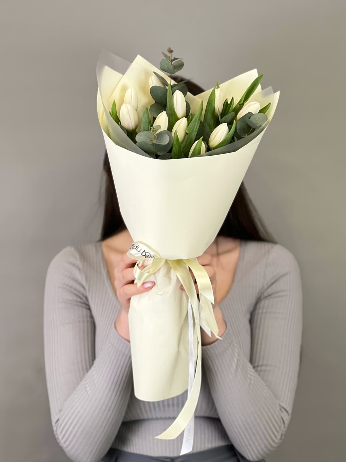 Оригинальный букет тюльпанов "Снежный" (11)