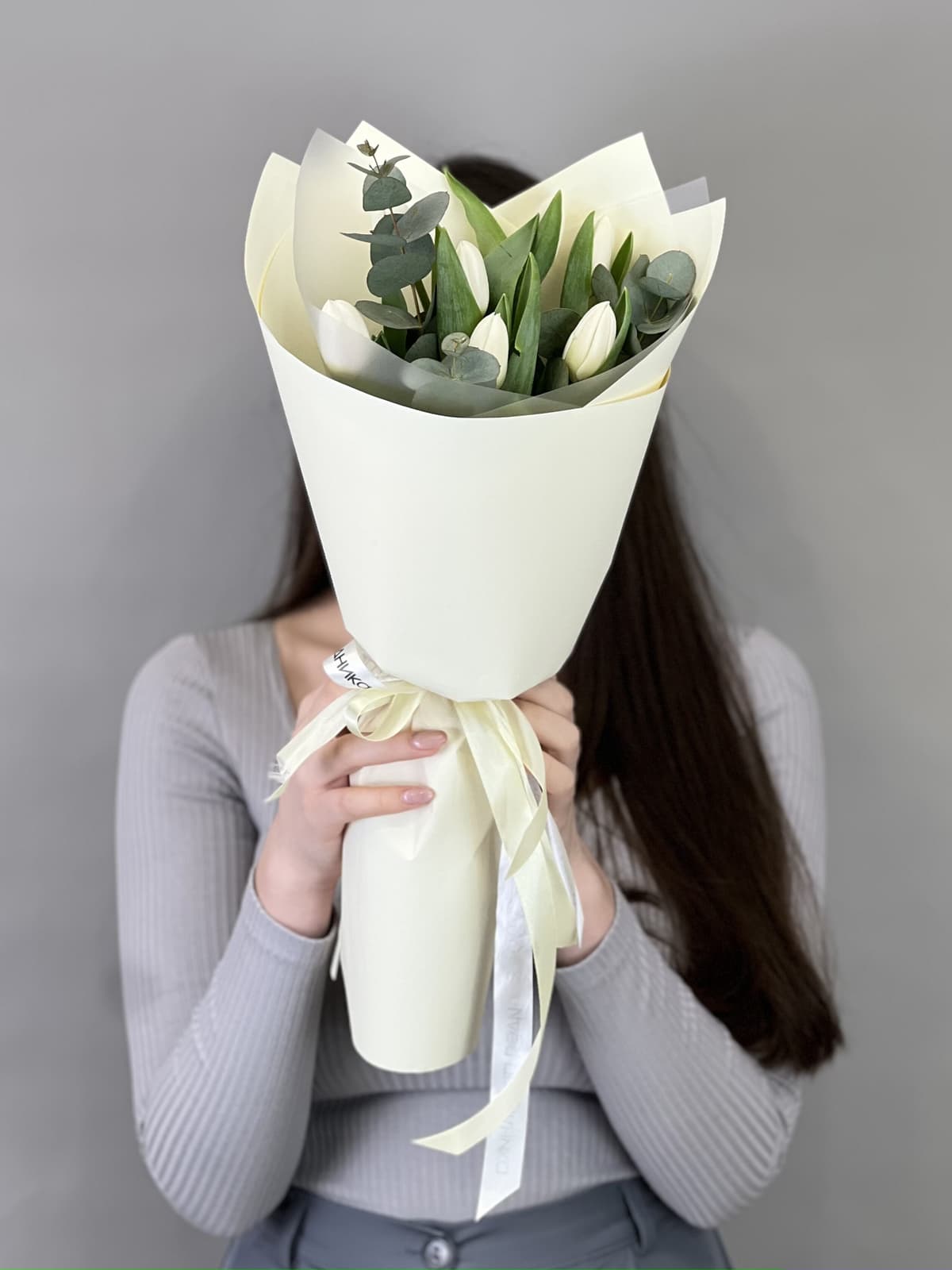 Популярный букет тюльпанов "Снежный" (7)