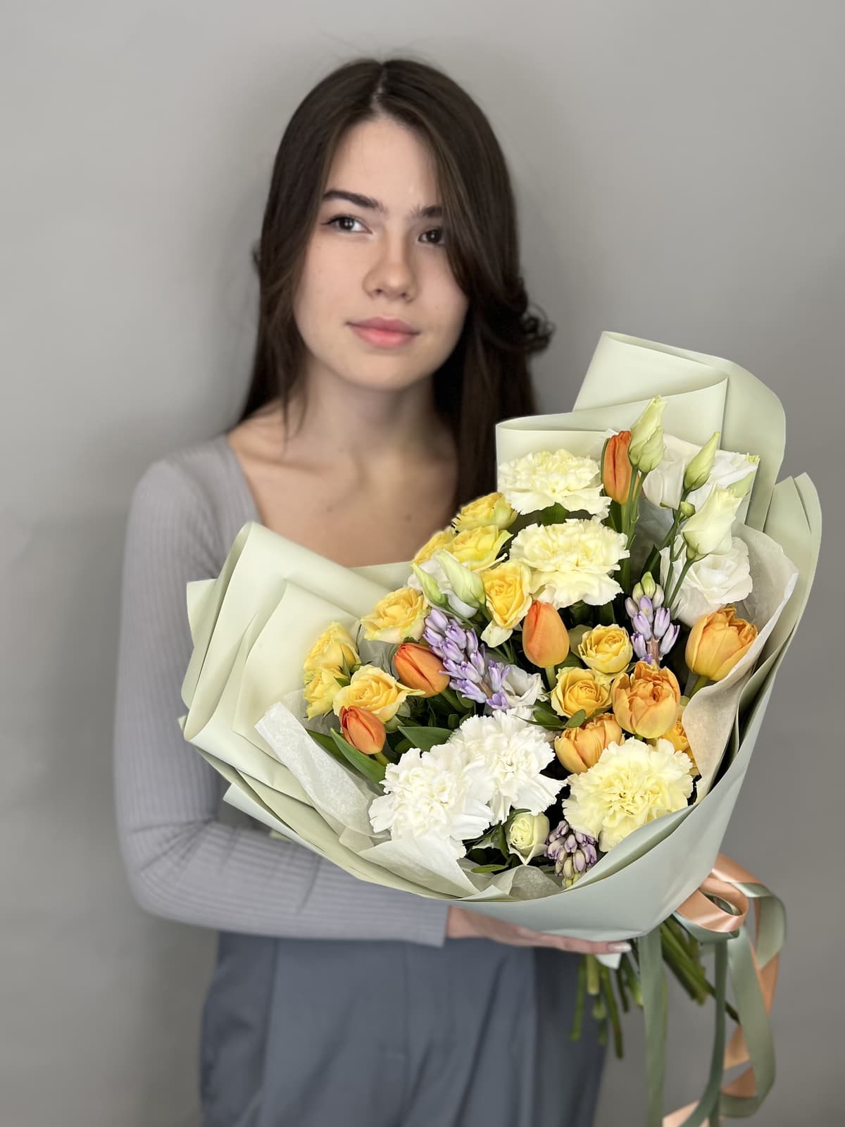 Букет "Весенний ветер" Менделеева