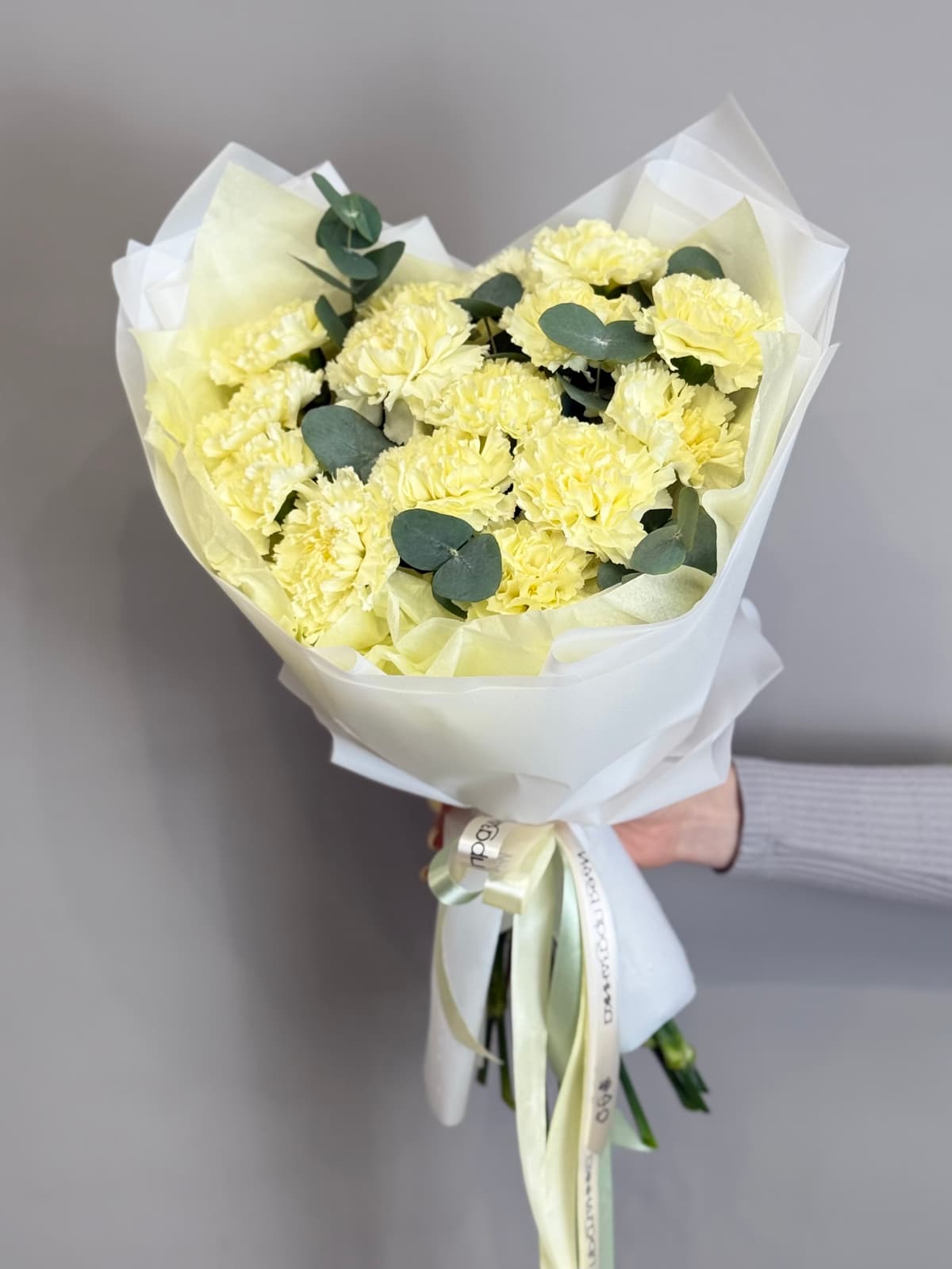 Дизайнерский букет "Встреча с тобой" сливочный M