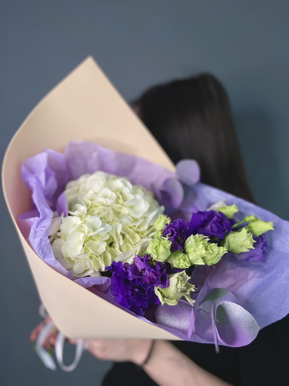 Дуо букет из Эустом и Гортензии