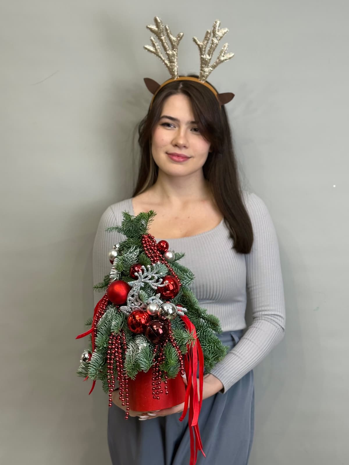 Елка "Silver red"