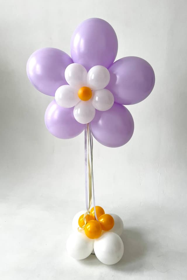 Фигура на стойке «Цветок Сиреневый» Фигура на стойке «Цветок Сиреневый»