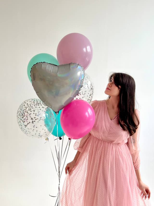 Фонтан из шаров «Голография» Фонтан из шаров «Голография»