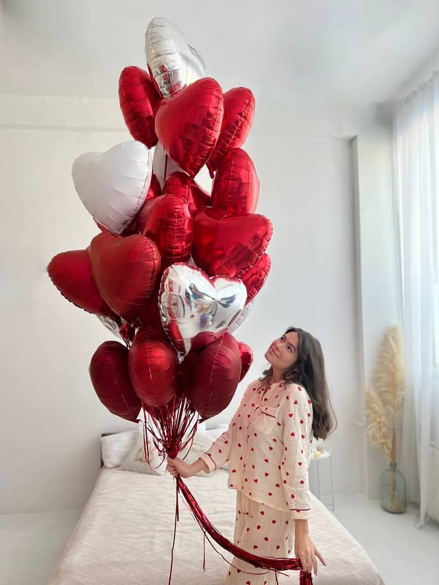 Фонтан из шаров «Сердца» Фонтан из шаров «Сердца»