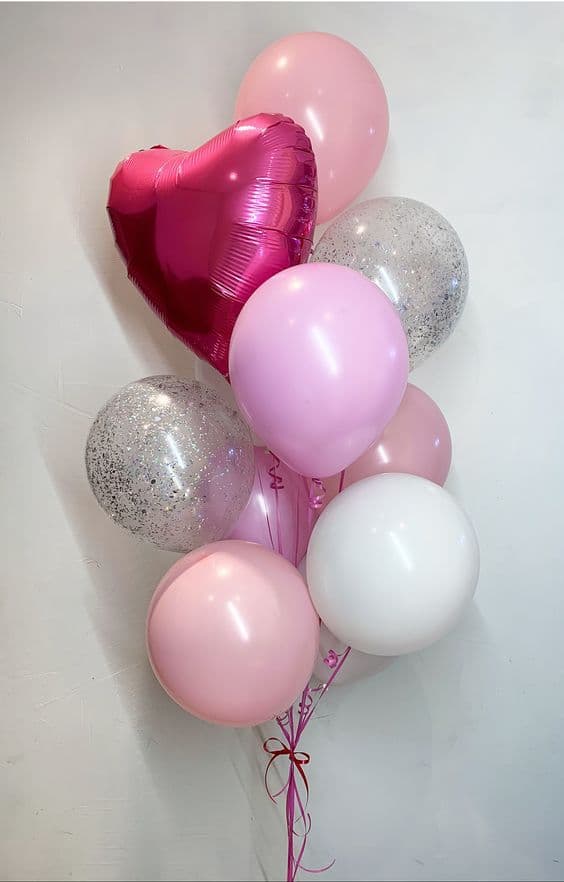 Фонтан из шаров "Магия праздника"