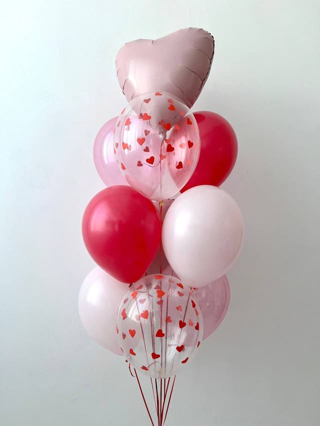 Фонтан из шаров «малиновое сердце» Фонтан из шаров «малиновое сердце»