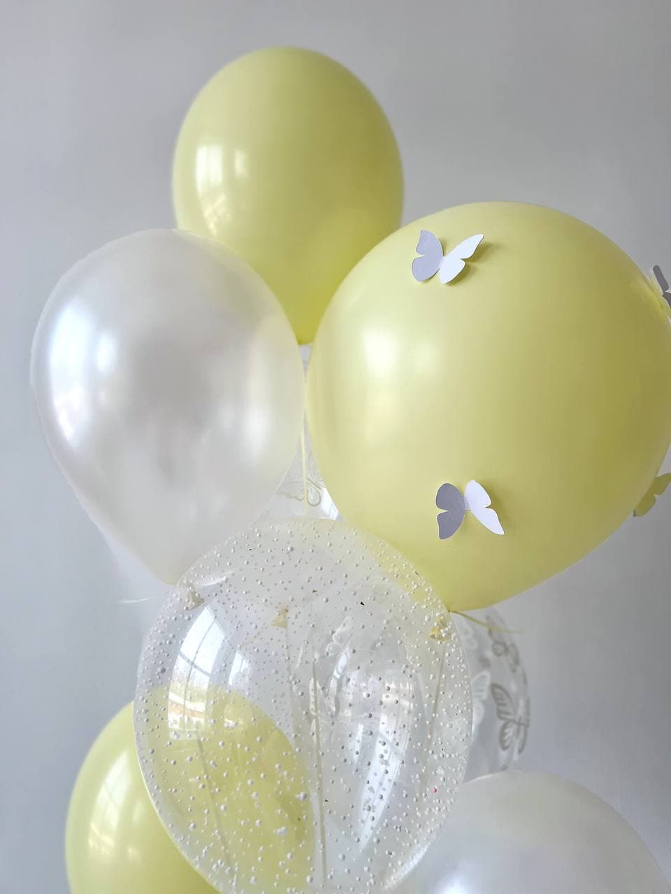 Фонтан из шаров «Нежно желтый»