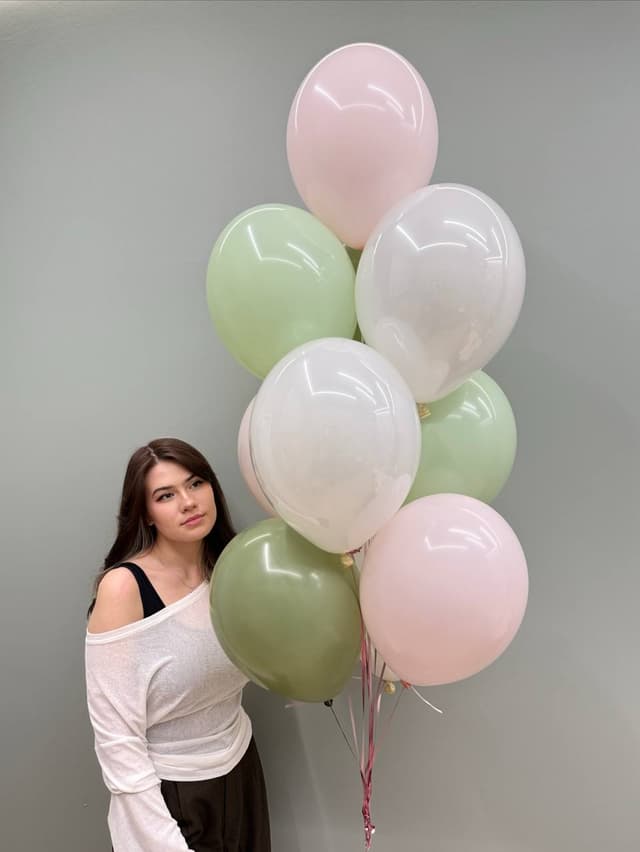 Фонтан из шаров «Пузырьки» Фонтан из шаров «Пузырьки»