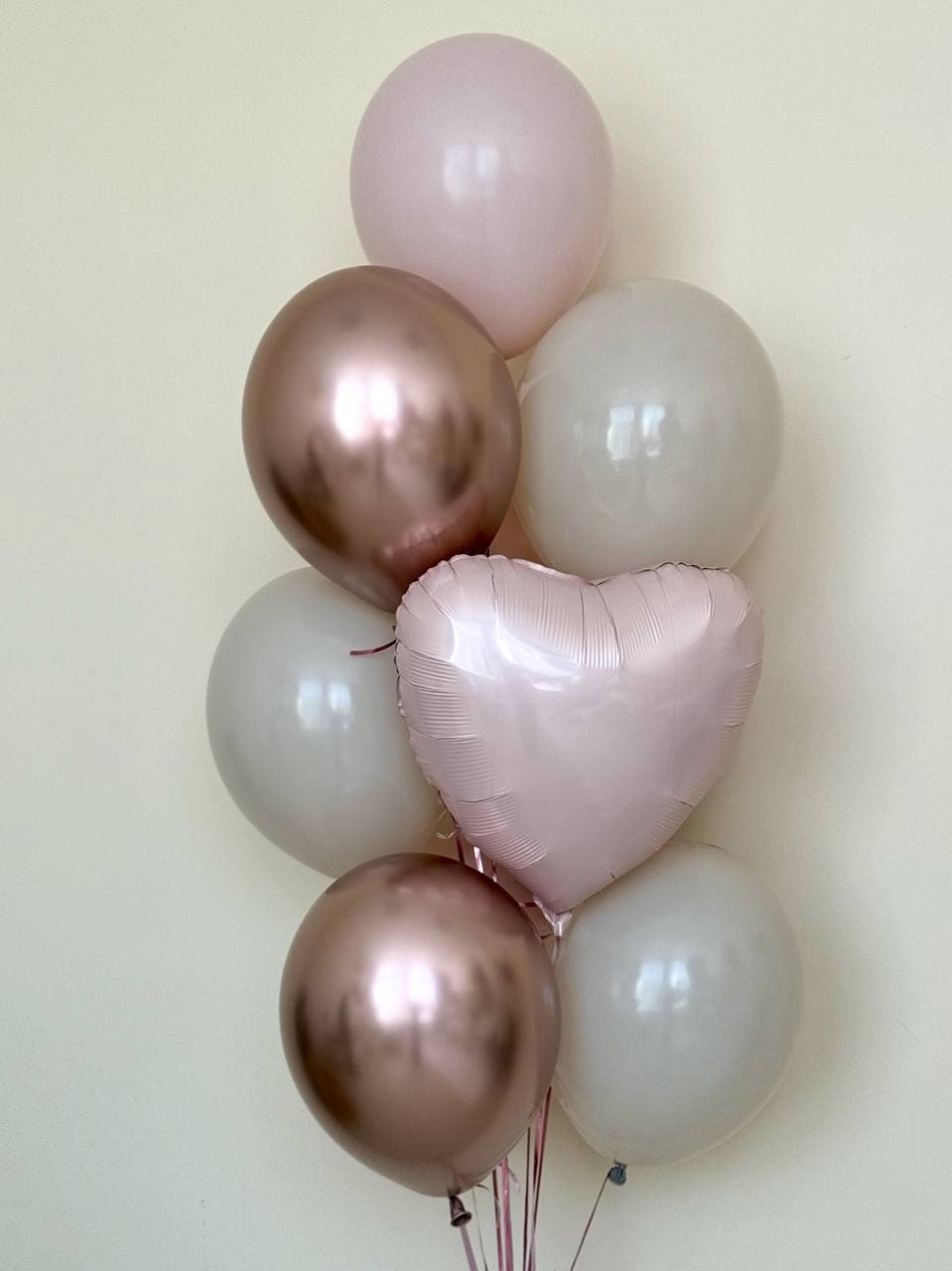 Фонтан из шаров «Пыльно розовый ретро»