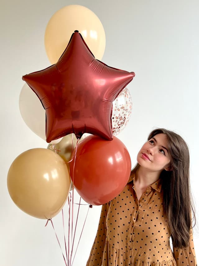 Фонтан из шаров «Ройбуш» Фонтан из шаров «Ройбуш»