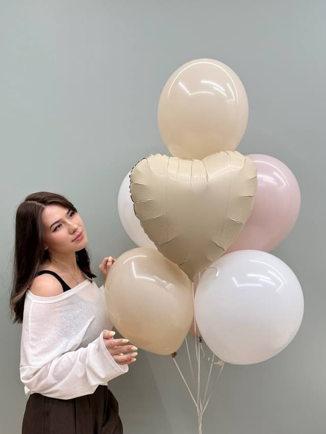 Фонтан из шаров «Розовое парфе» Фонтан из шаров «Розовое парфе»