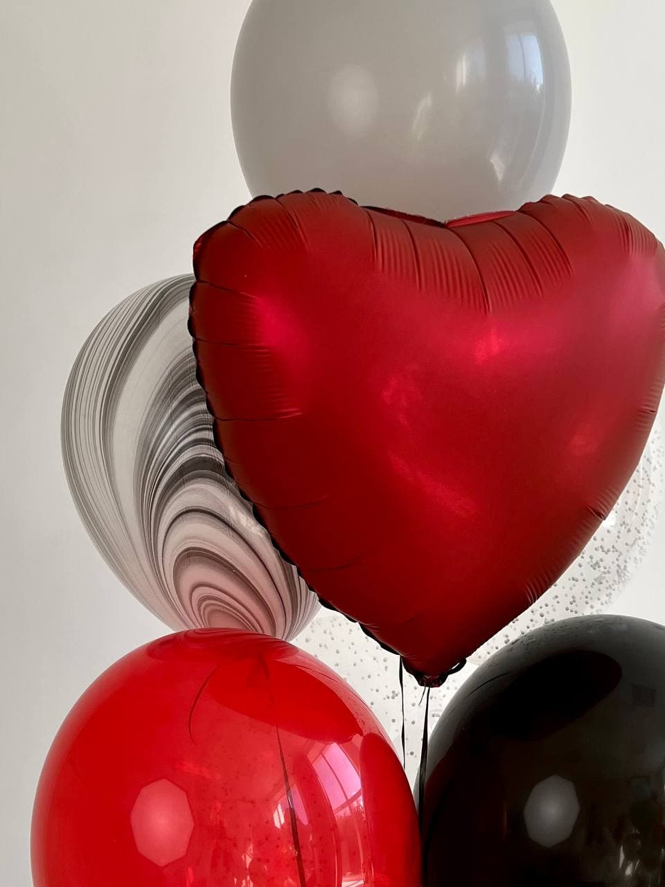 Фонтан из шаров «Рубиновый»