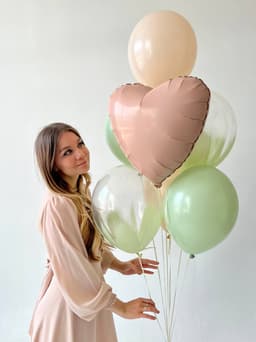 Фонтан из шаров «Румяна»