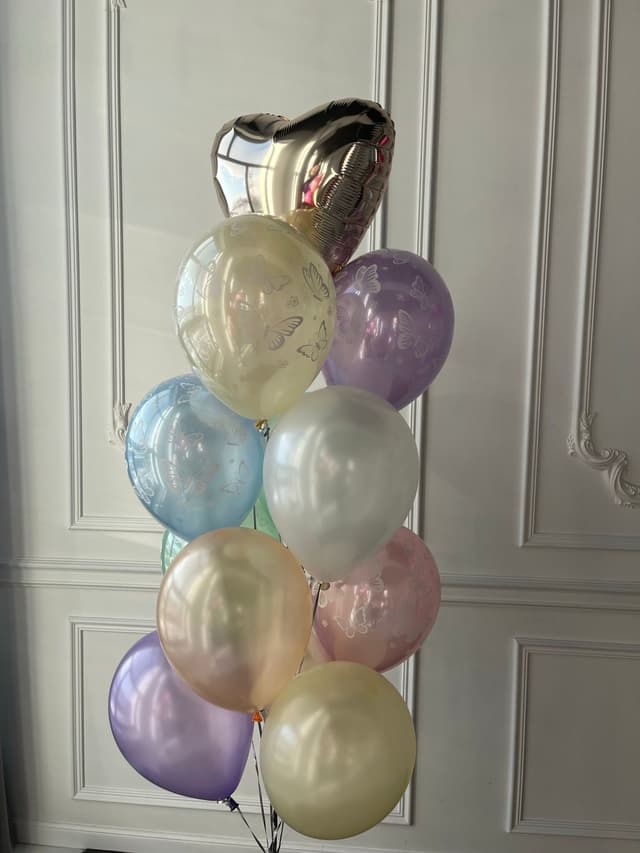 Фонтан из шаров "Сердце шампань" Фонтан из шаров "Сердце шампань"