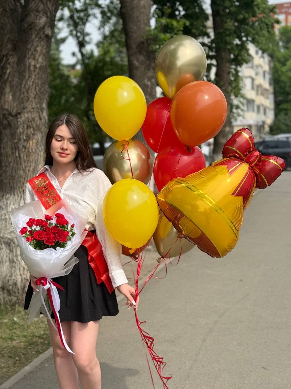 Фонтан из шаров «Школьная пора»