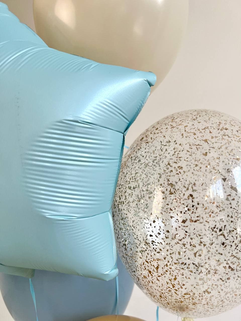 Фонтан из шаров «Утренний Латте»