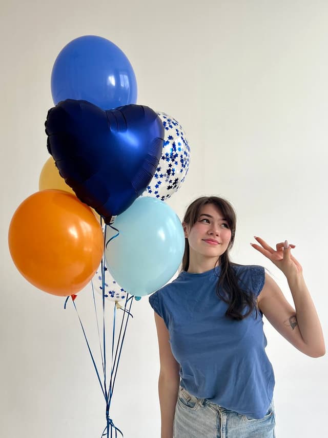 Фонтан из шаров «Василек» Фонтан из шаров «Василек»