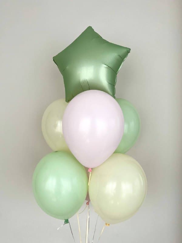 Фонтан из шаров «Зеленый луг» Фонтан из шаров «Зеленый луг»