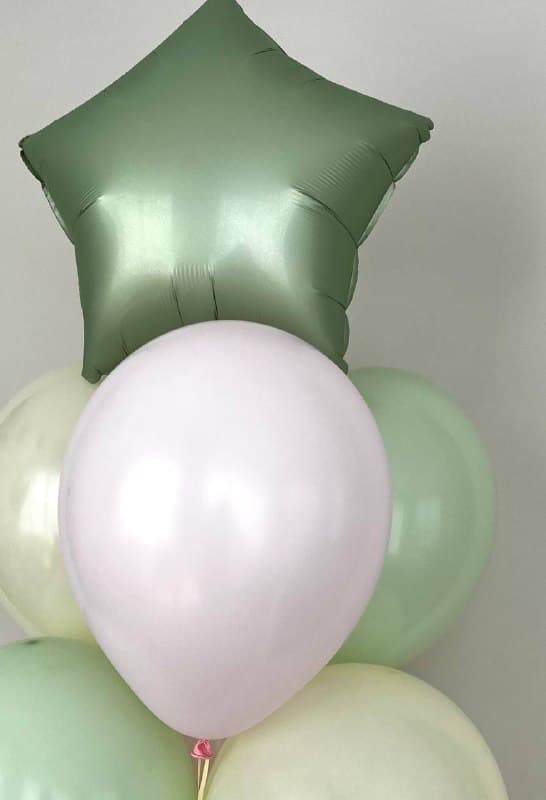 Фонтан из шаров «Зеленый луг»