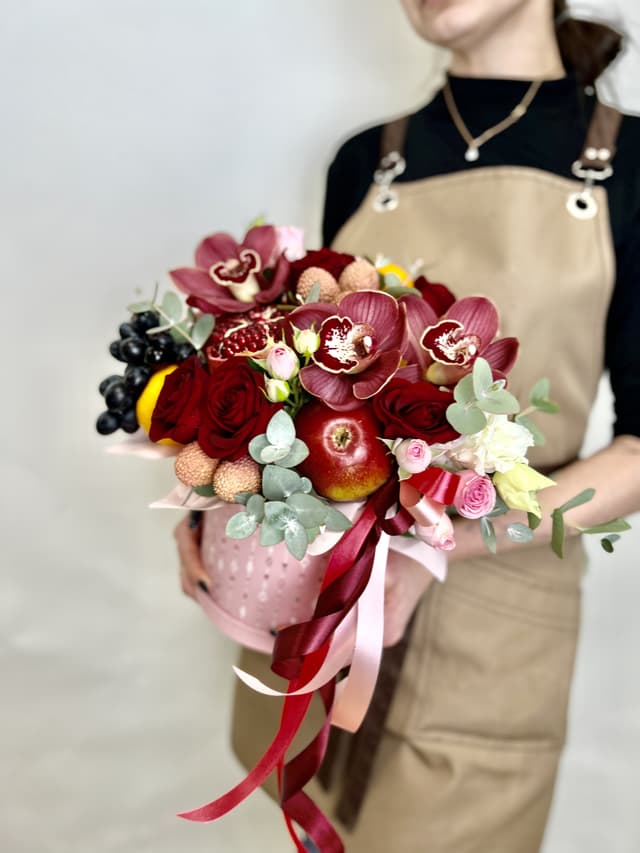 Фруктовая коробка "Алый закат" Фруктовая коробка "Алый закат"