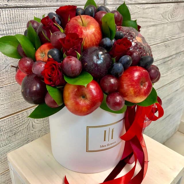 Фруктовая Коробка "Рэд фрукт" Фруктовая Коробка "Рэд фрукт"