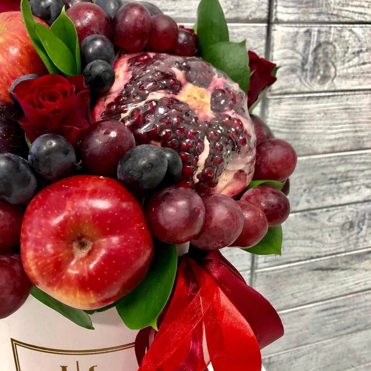 Фруктовая Коробка "Рэд фрукт"