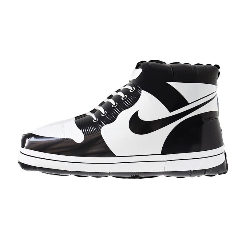 К Фигура Кеды черно-белые / 61 см