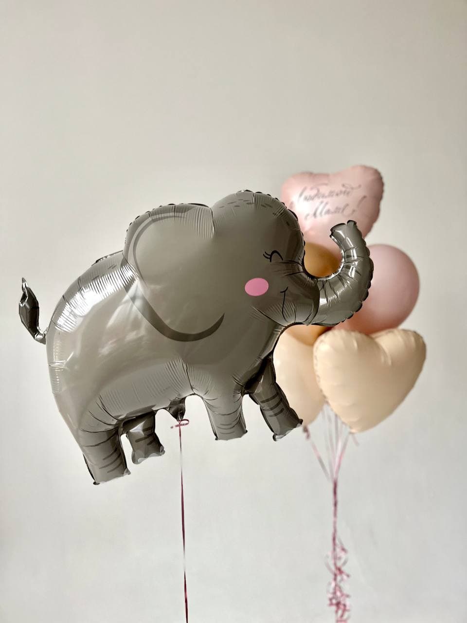 Композиция из шаров «Единственной маме на свете»