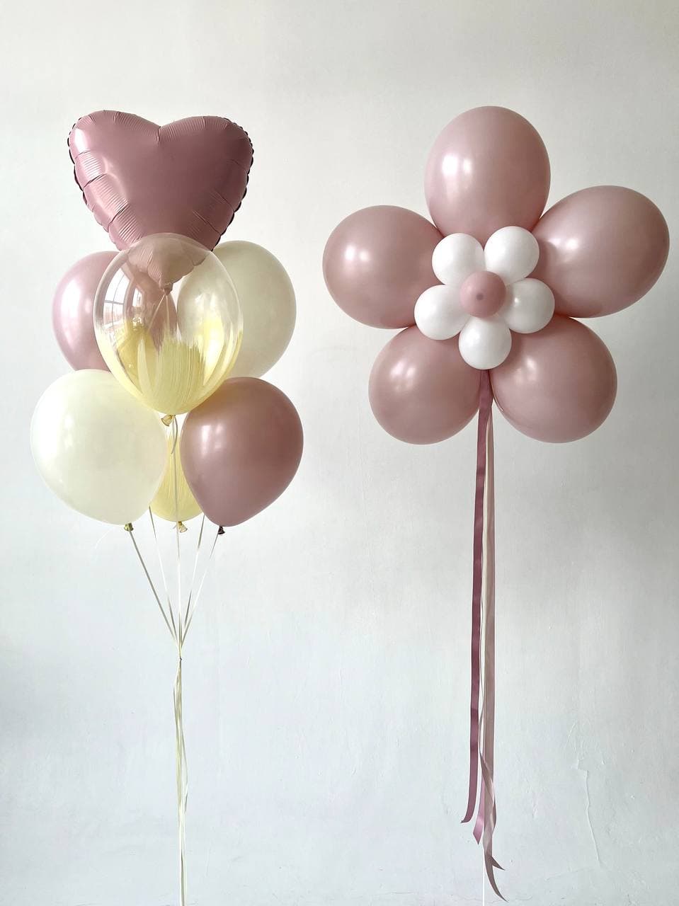 Композиция из шаров «Клубничное эскимо»