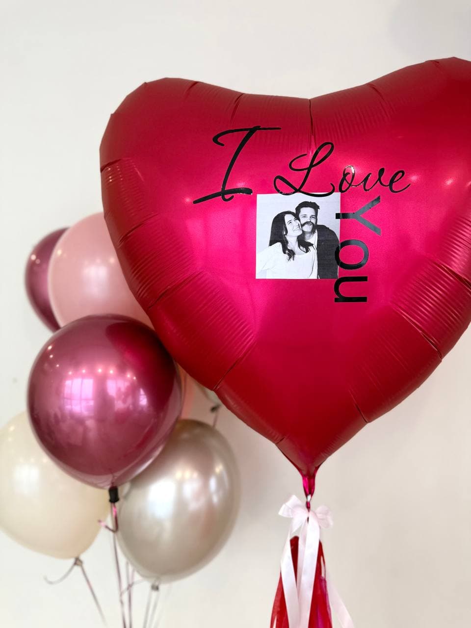 Композиция из шаров « Любовь похожая на сон»