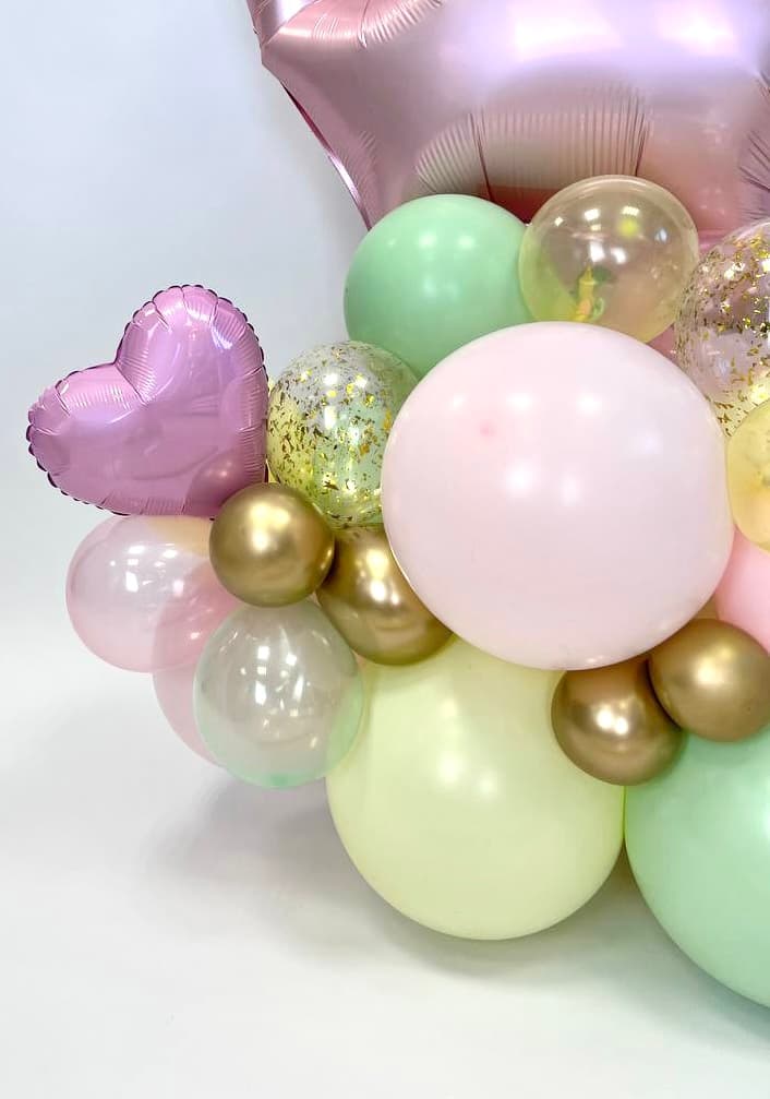 Композиция из Шаров с воздухом «Дино Принцесса»