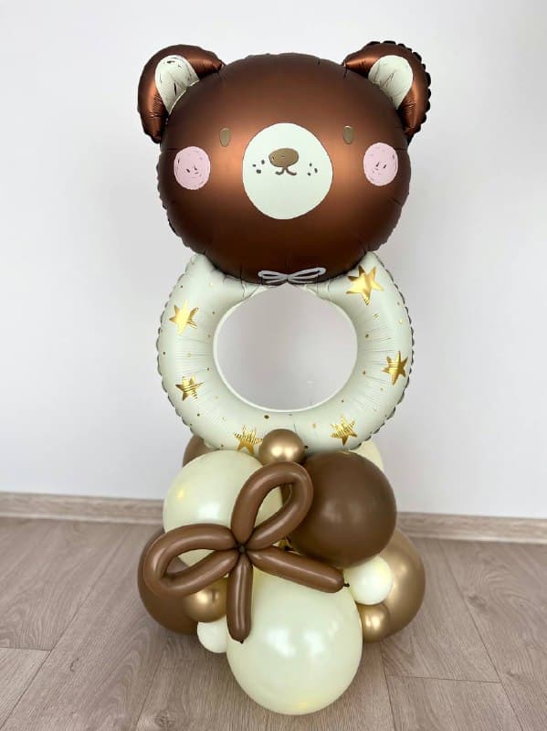 Композиция из шаров с воздухом «Звездный мишка»