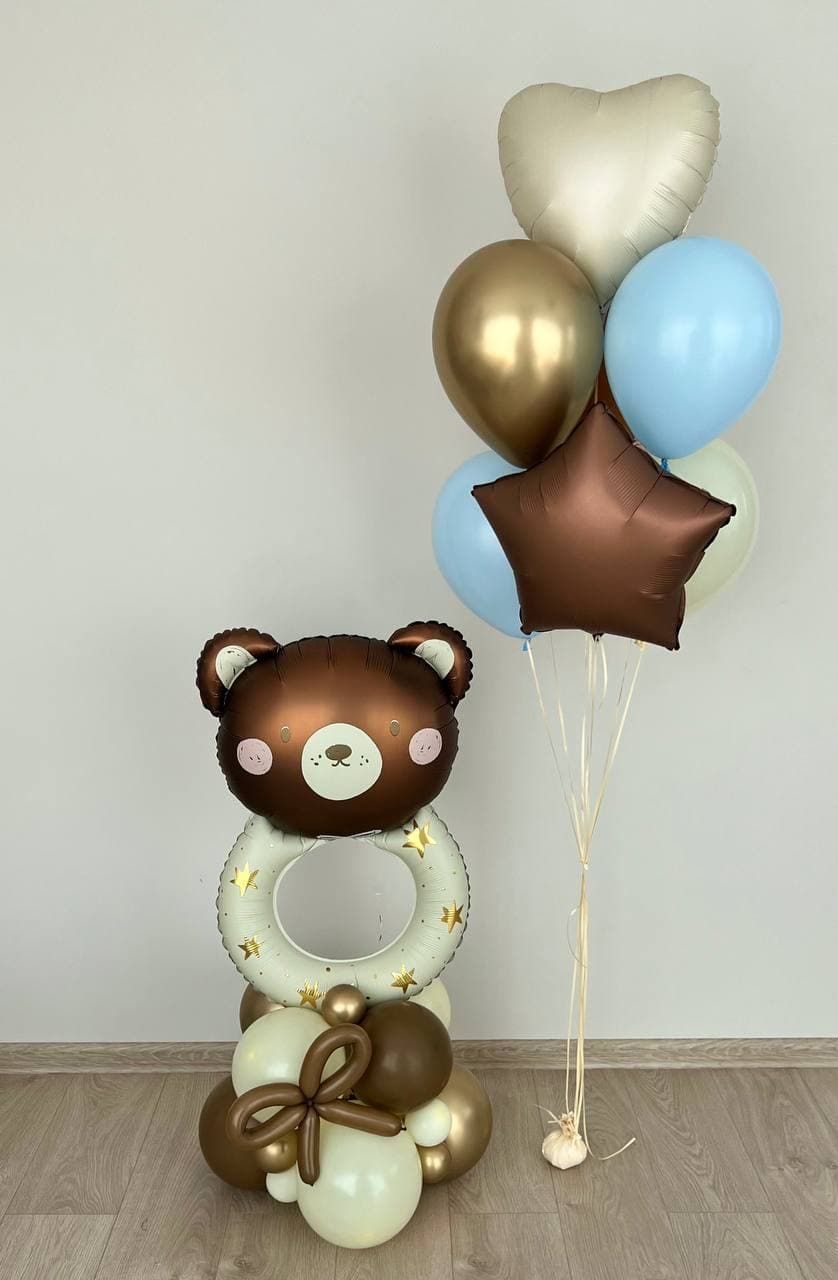 Композиция из шаров с воздухом «Звездный мишка»