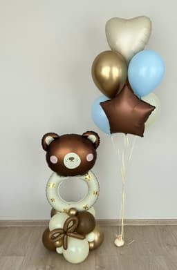 Композиция из шаров с воздухом «Звездный мишка»