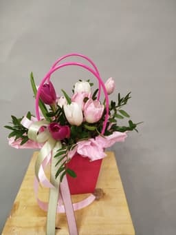 композиция революционная 12703062