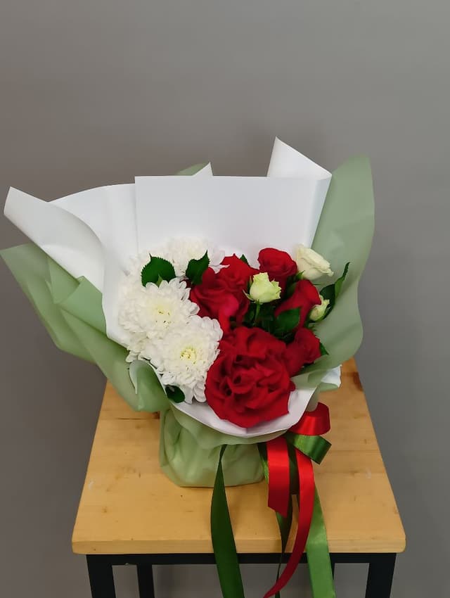 Композиция Революционная 30711152 Композиция Революционная 30711152