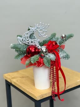 Композиция "Silver red" в стаканчике