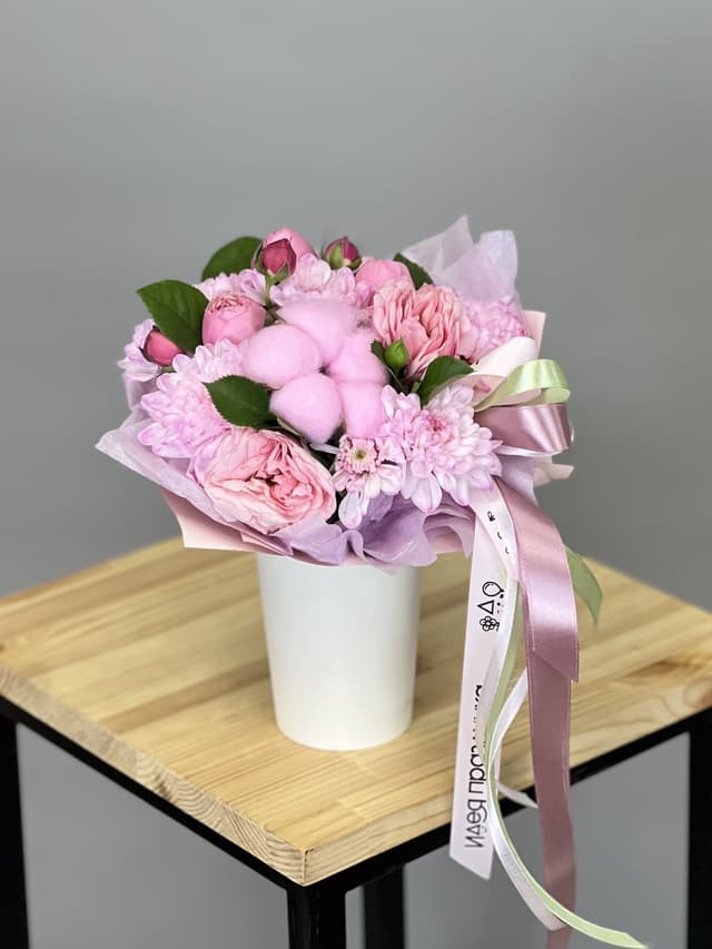 Композиция "Яркая" в стаканчике Композиция "Яркая" в стаканчике