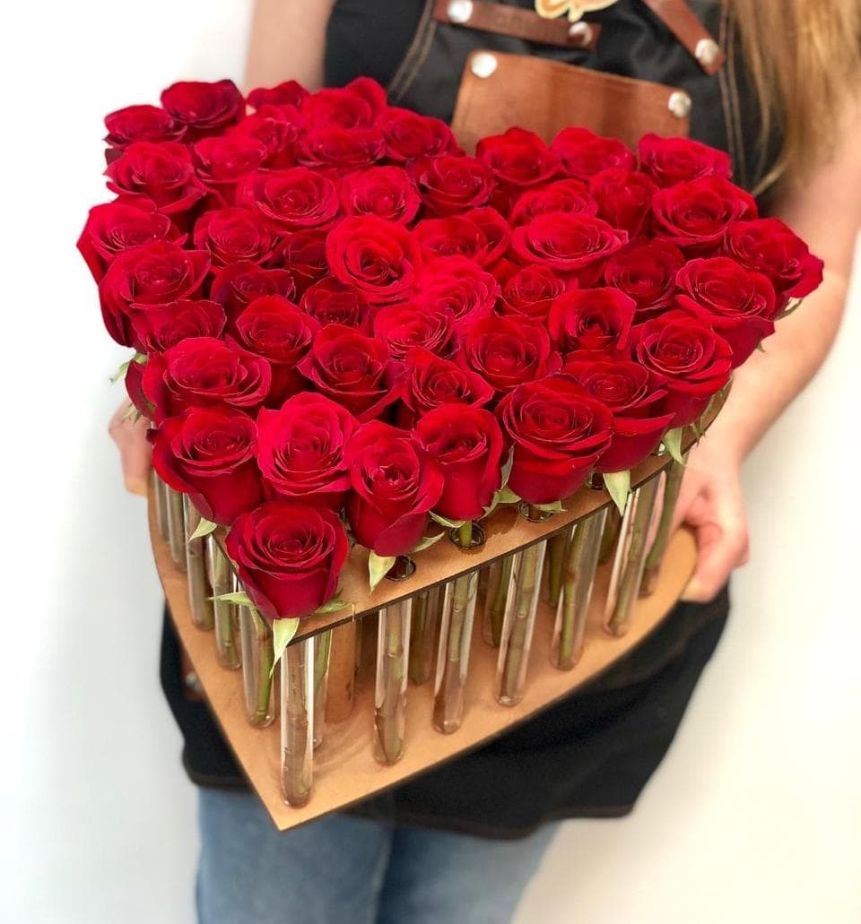 Композиция 51 Эквадорская Роза в пробирках Уфа