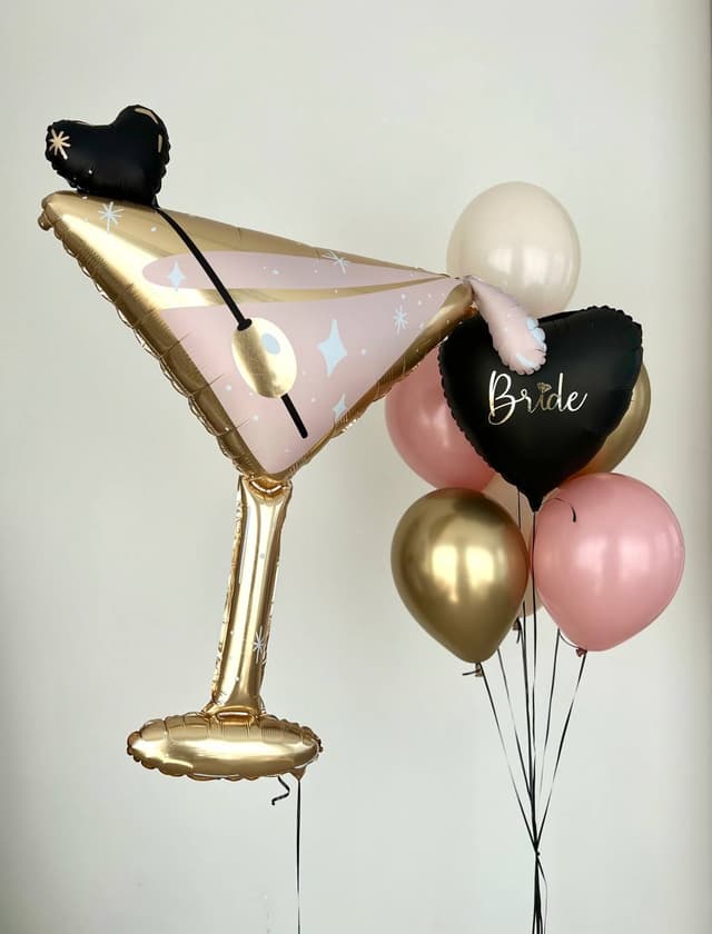 Композиция из шаров «Bride to be» Композиция из шаров «Bride to be»