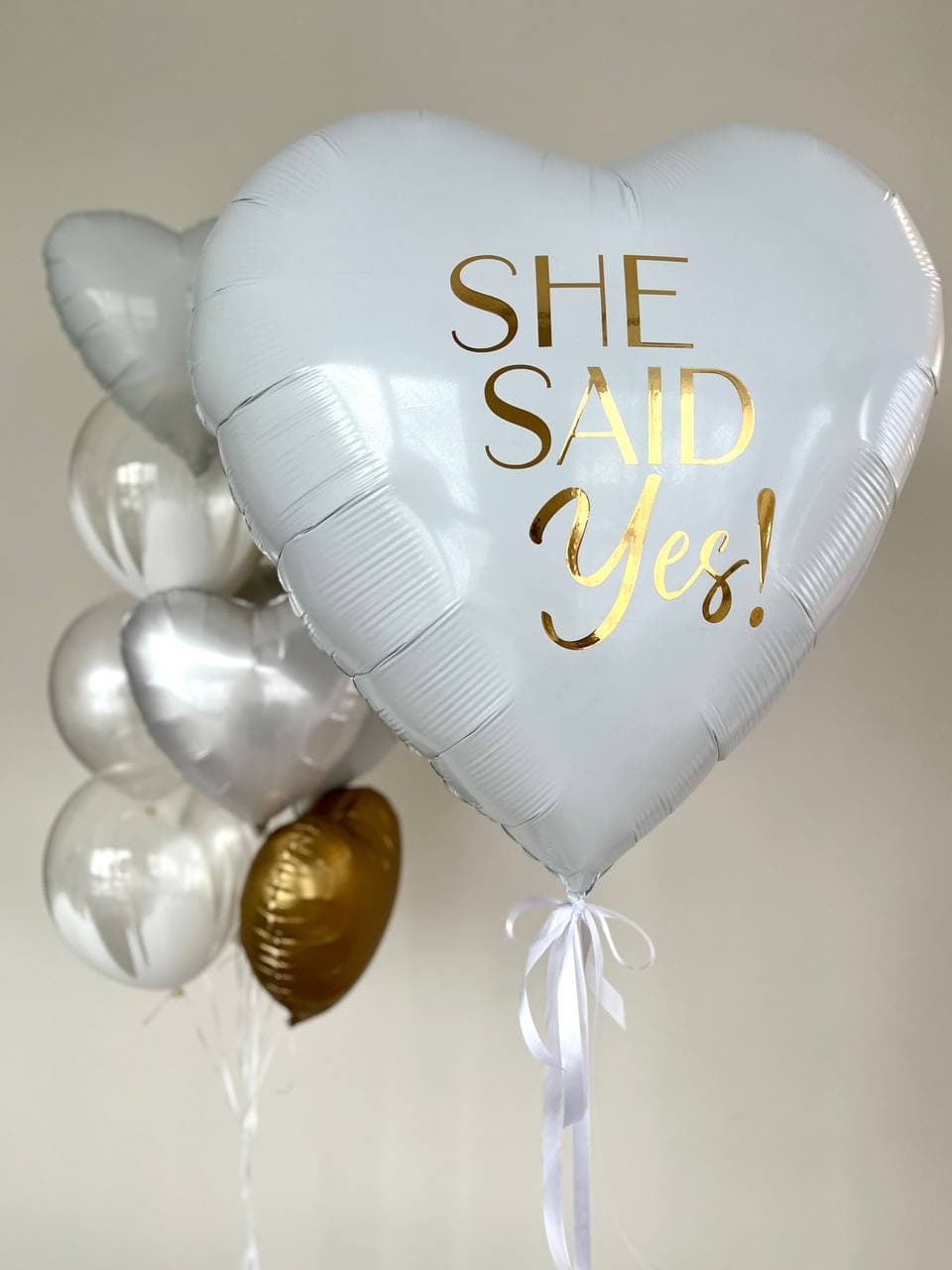 Композиция из шаров «Белоснежная невеста»